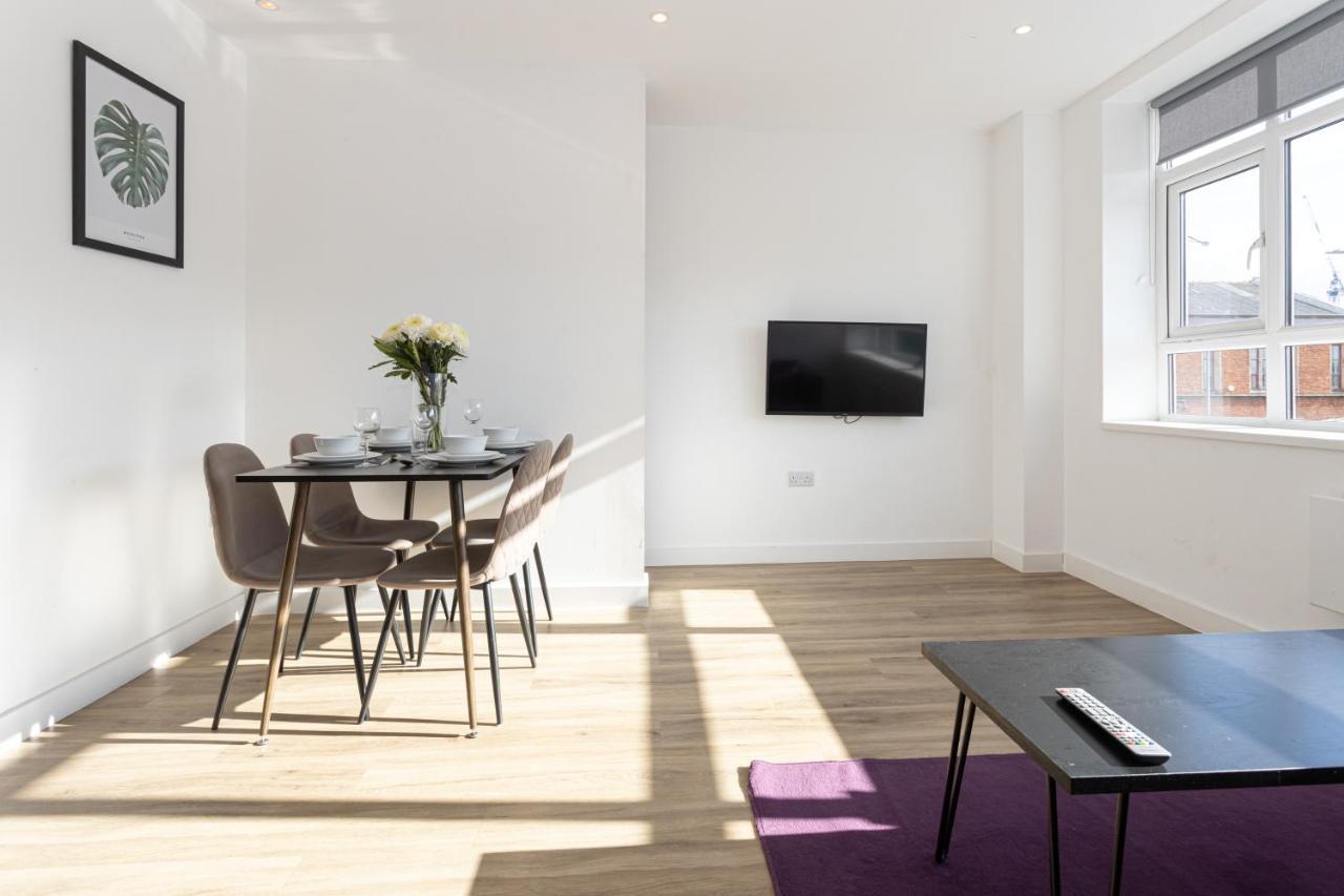 Pillo Rooms Serviced Apartments - Manchester Arena Buitenkant foto